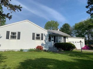 1399 Perrineville Rd, Monroe Township, NJ 08831