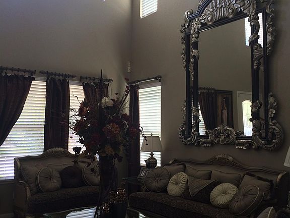 2nd image of 5663 Westchester Cir