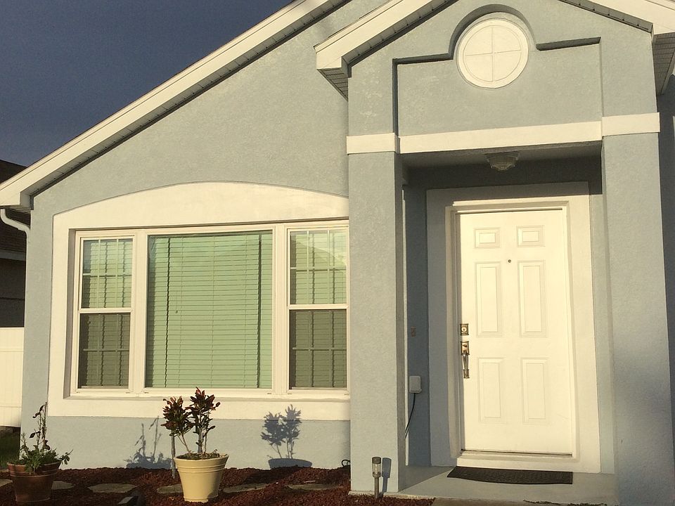 1st image of 814 Belvoir Dr