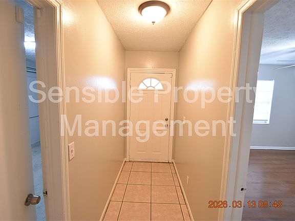 4th image of 4711 Serena Dr