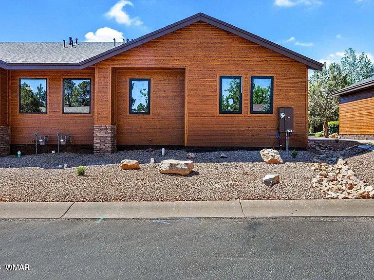 2765 W Villa Loop — Photo 3