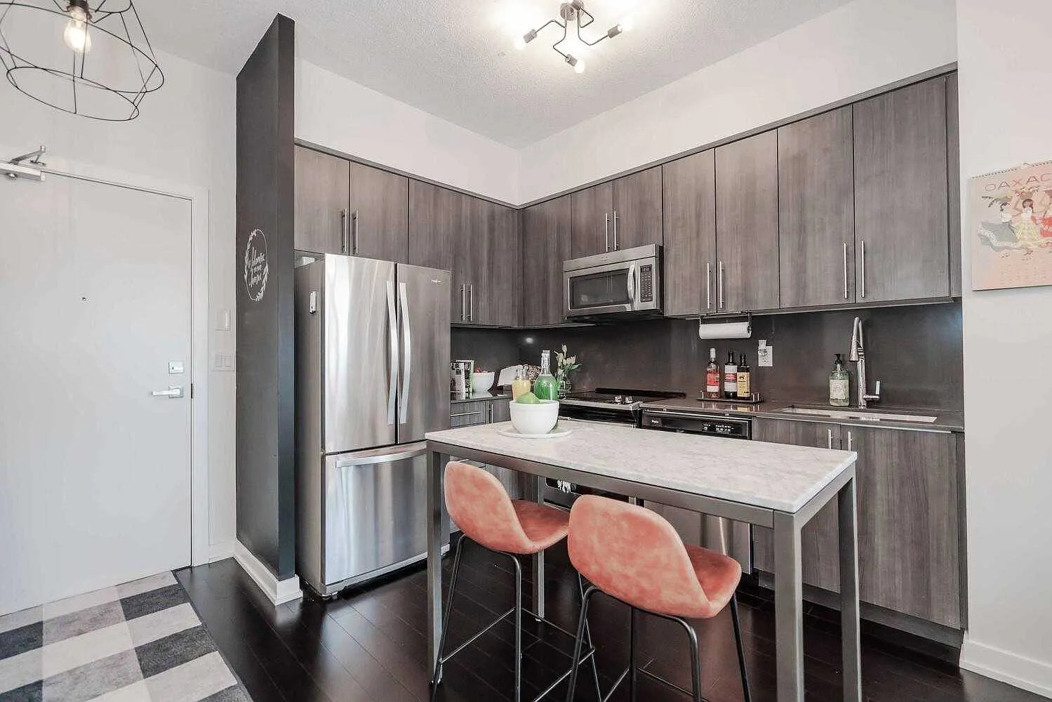 1 bed, 600 sqft, $2,200 — Photo 3