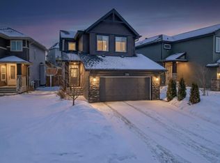 1246 Peregrine Ter NW, Edmonton, AB T5S0M3