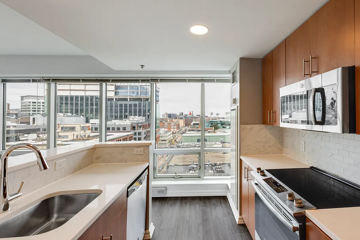 Building Photo - Fenway Triangle