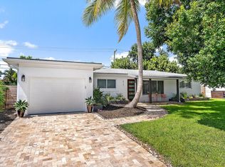 517 Gulf Rd, North Palm Beach, FL 33408