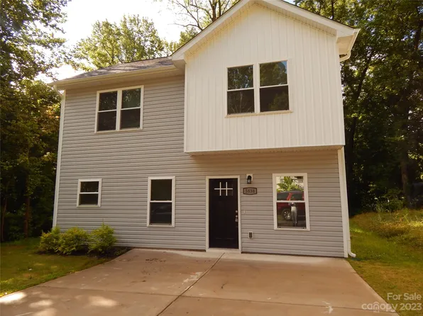 5838 Torrence St, Charlotte, NC 28269