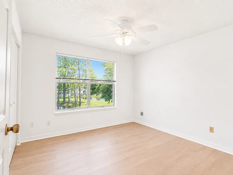 101 Bent Tree Dr #37 — Photo 16