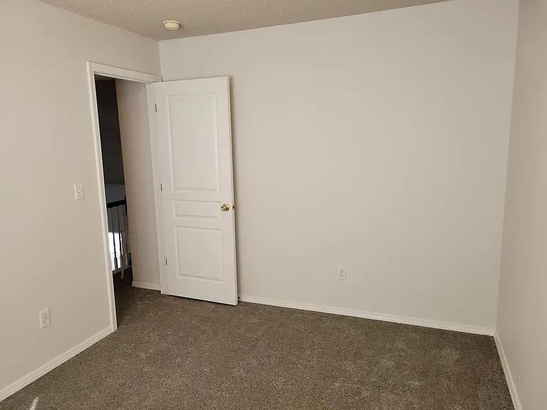 5561 Prairie Schooner Dr — Photo 12