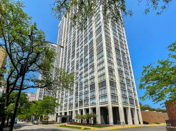 5445 N Sheridan Rd, Chicago, IL