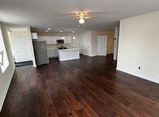 881 Broadway #406, Albany, NY 12207