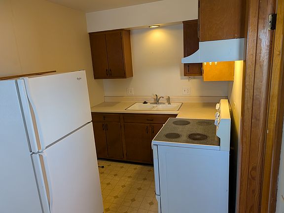 5th image of 314 Mecherle Dr #4