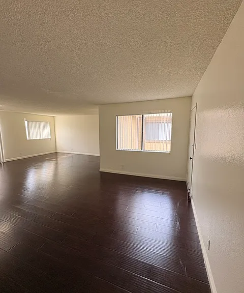 9129 Tobias Ave #212 — Photo 14