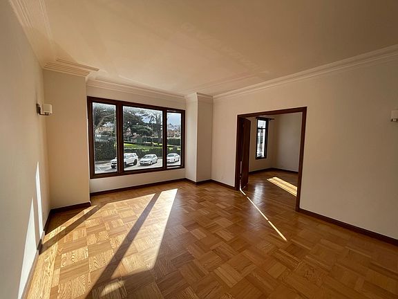 Living room & entry to dining room
