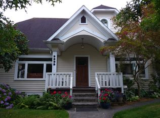 2259 N 54th St, Seattle, WA 98103