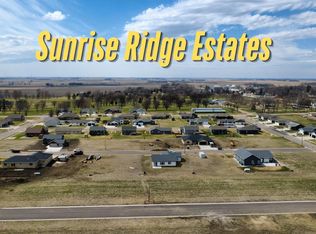 609 Hawk Ave, Colman, SD 57017