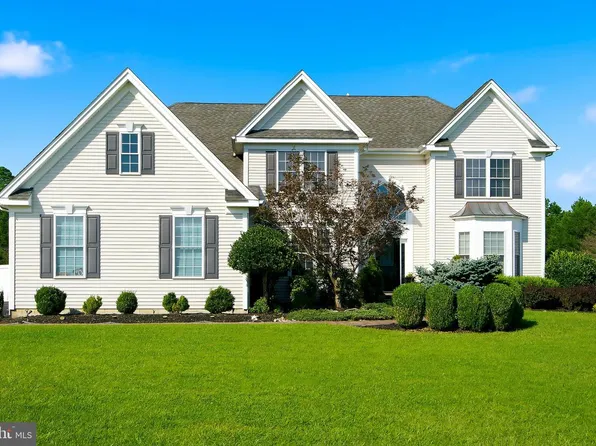 43 Oxford Cir, Southampton, NJ 08088