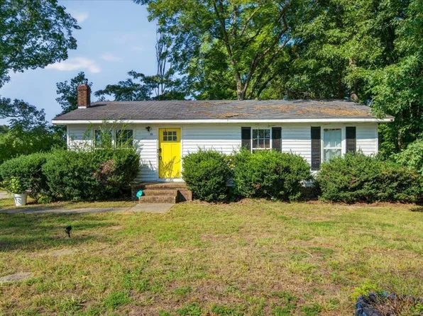 128 Green St, Oxford, NC 27565