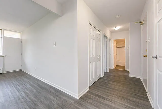 236 Dixon Rd — Photo 6