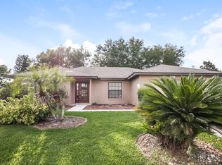 4680 Treasure Cay Rd, Tavares, FL 32778