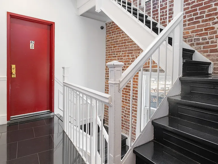 61 Grove St #5D — Photo 11