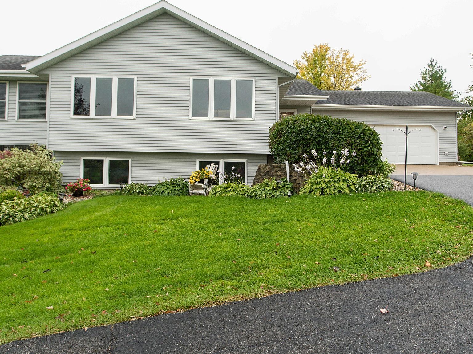 324 E Hillside Ave, Fergus Falls, MN 56537 Zillow