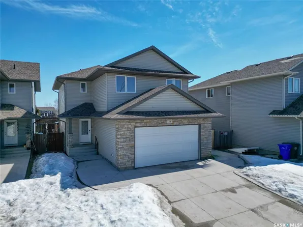 28 Jack Matheson CRESCENT, Prince Albert, SK S6V 8E6