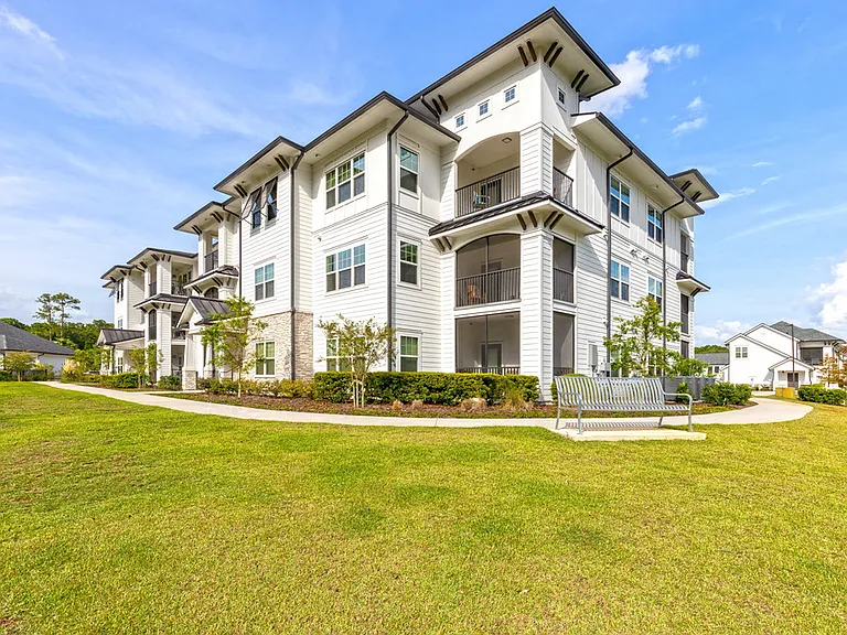 Vintage Amelia Island Apartments — Photo 13