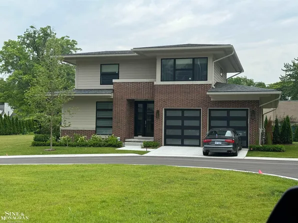 361 Moselle Pl, Grosse Pointe, MI 48236