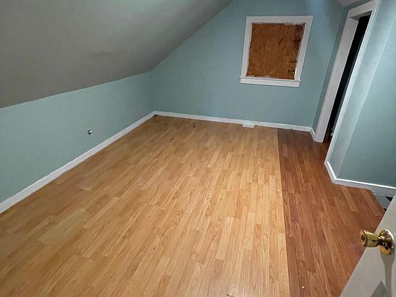 4th image of 1214 Oleanda Ave