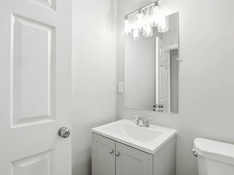 12433 Deerfield Rd — Photo 26