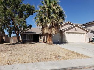 2019 Campbell St, Rosamond, CA 93560