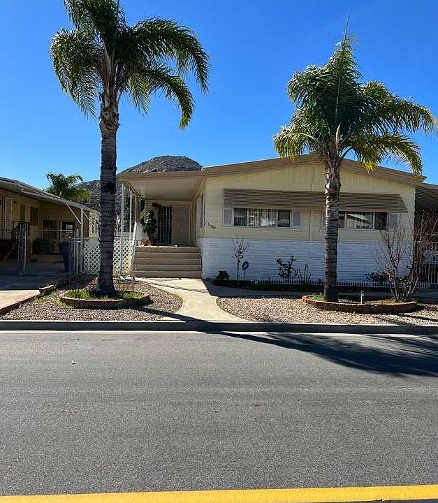 1st image of 30949 Palmetto Palm Ave