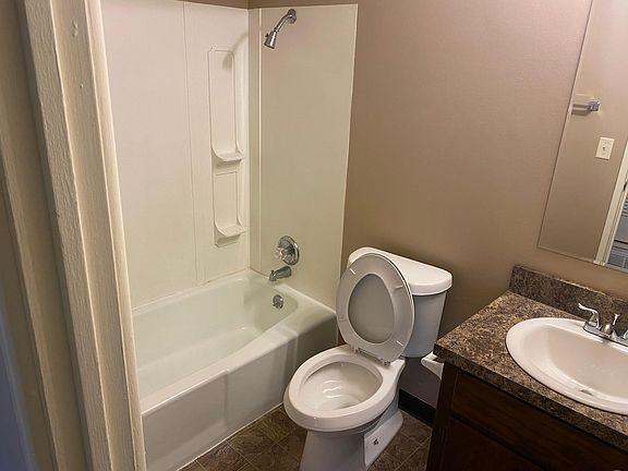 5th image of 7102 Van Dorn St #114