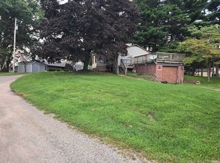2 Ems W22 Ln, North Webster, IN 46555