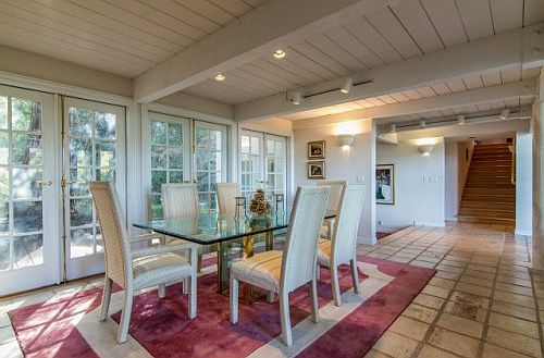 5th image of 10465 Berkshire Dr