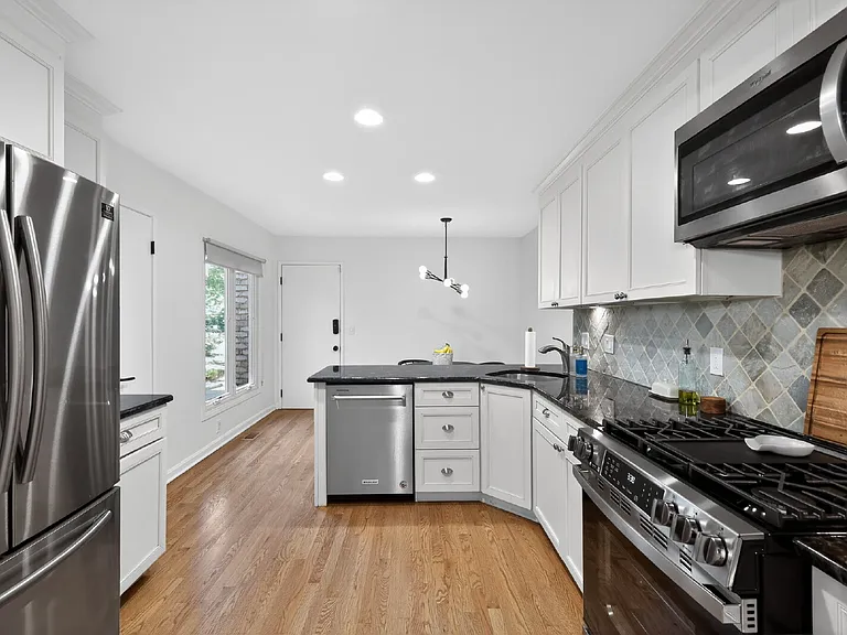 7830 Whiterim Ter — Photo 12