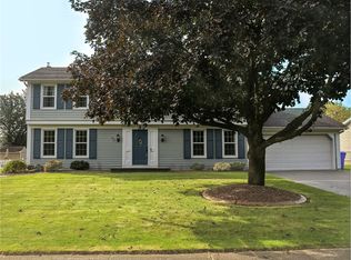 65 Betwood Ln, Rochester, NY 14612