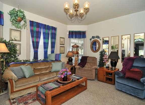 2nd image of 39 South St #39A