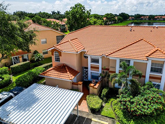 2nd image of 9553 Shadybrook Drive #101