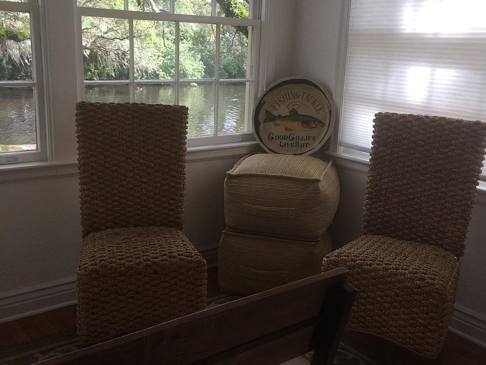 Interior sunroom watch the river enjoy the rain