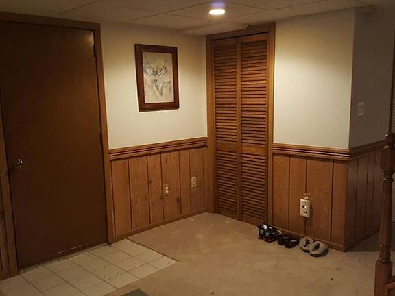 4th image of 304 S 5th St