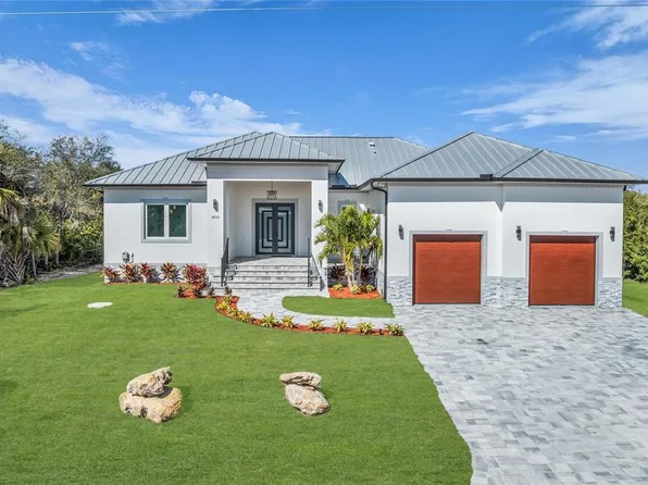 18702 Arapahoe Cir, Port Charlotte, FL 33948