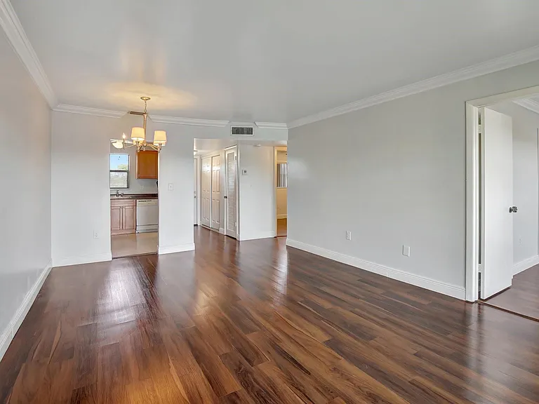 8225 Sunrise Lakes Dr N #303 — Photo 20