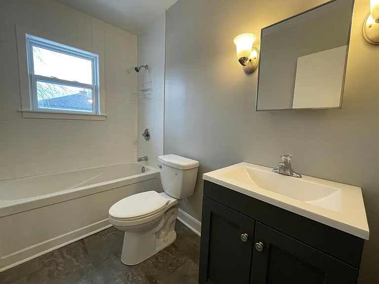 80 Barbara Ave — Photo 22