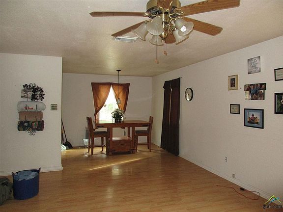 3rd image of 936 Fm 177 E