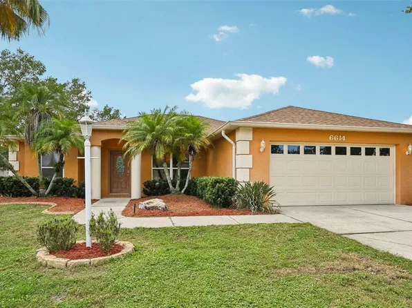 6614 67th Ct E, Bradenton, FL 34203