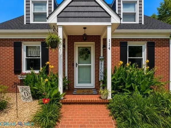 114 Main St, Reedville, VA 22539