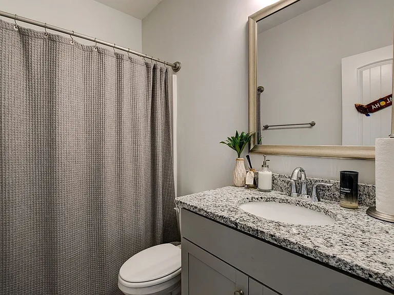 1428 Ardennes Dr — Photo 18