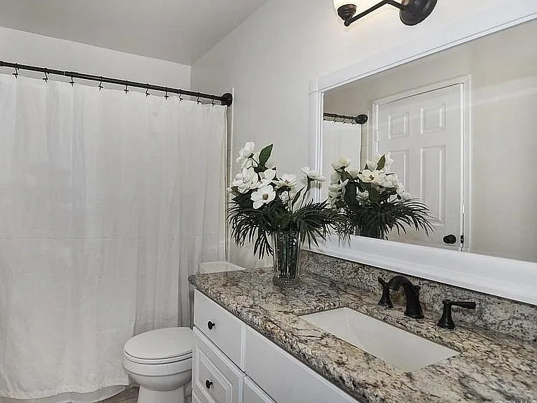 22 Elderglen — Photo 11