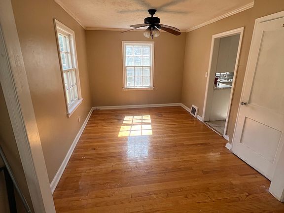 dining room off kitchen